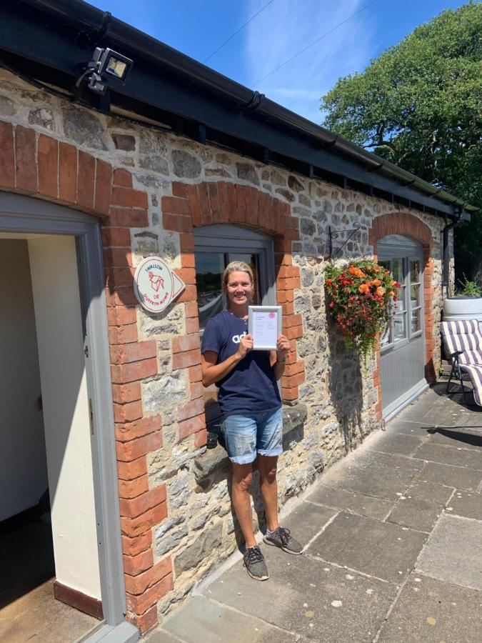 Swallow Cottage At Duffryn Mawr Cottages Hensol Extérieur photo